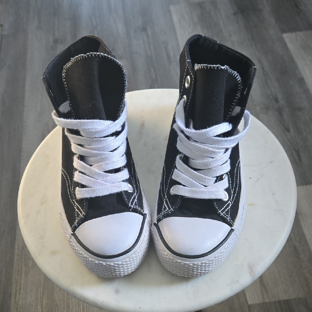 Airwalk High-Top Sneakers - Black and White